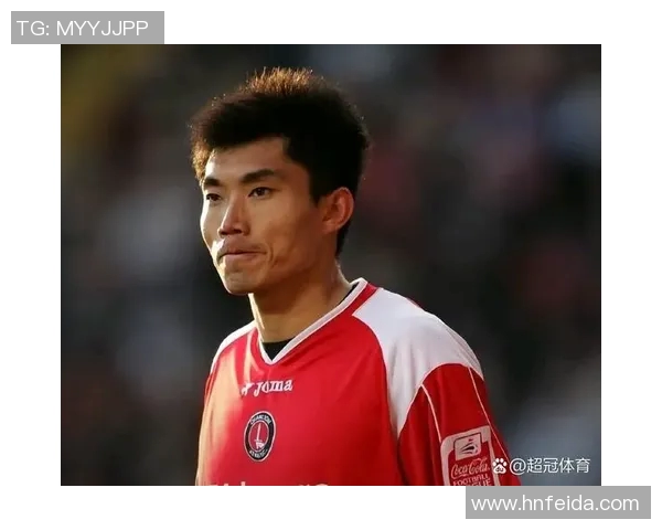 足球明星不畏岁月流逝依然坚持训练展现职业精神与热爱 足球明星不畏岁月流逝依然坚持训练展现职业精神与热爱